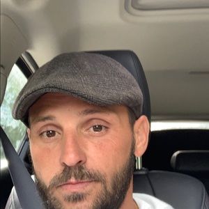 Meet your Posher, Christopher